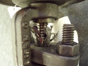 Extensive wear of a graphite stem seal during testing